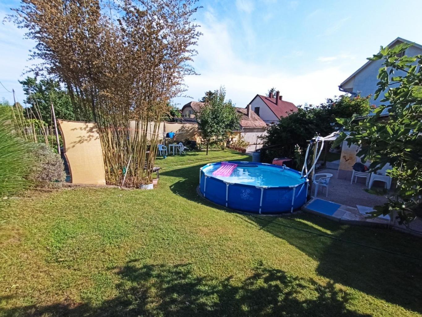שיופוק Pelso Holiday Apartments Bambusz מראה חיצוני תמונה